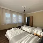 With Private Pool Vilă *