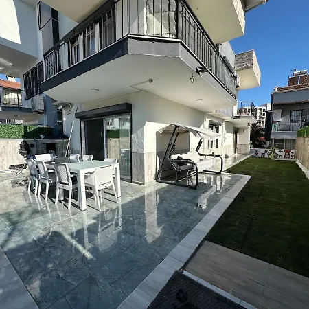 Villa With Private Pool Kusadası