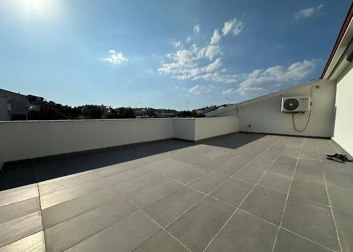 With Private Pool كوشاداسيه