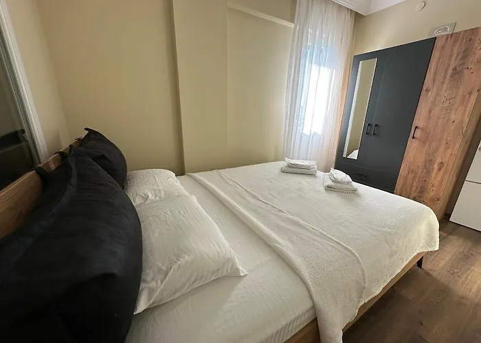 With Private Pool فيلة *