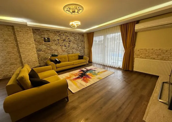With Private Pool *
